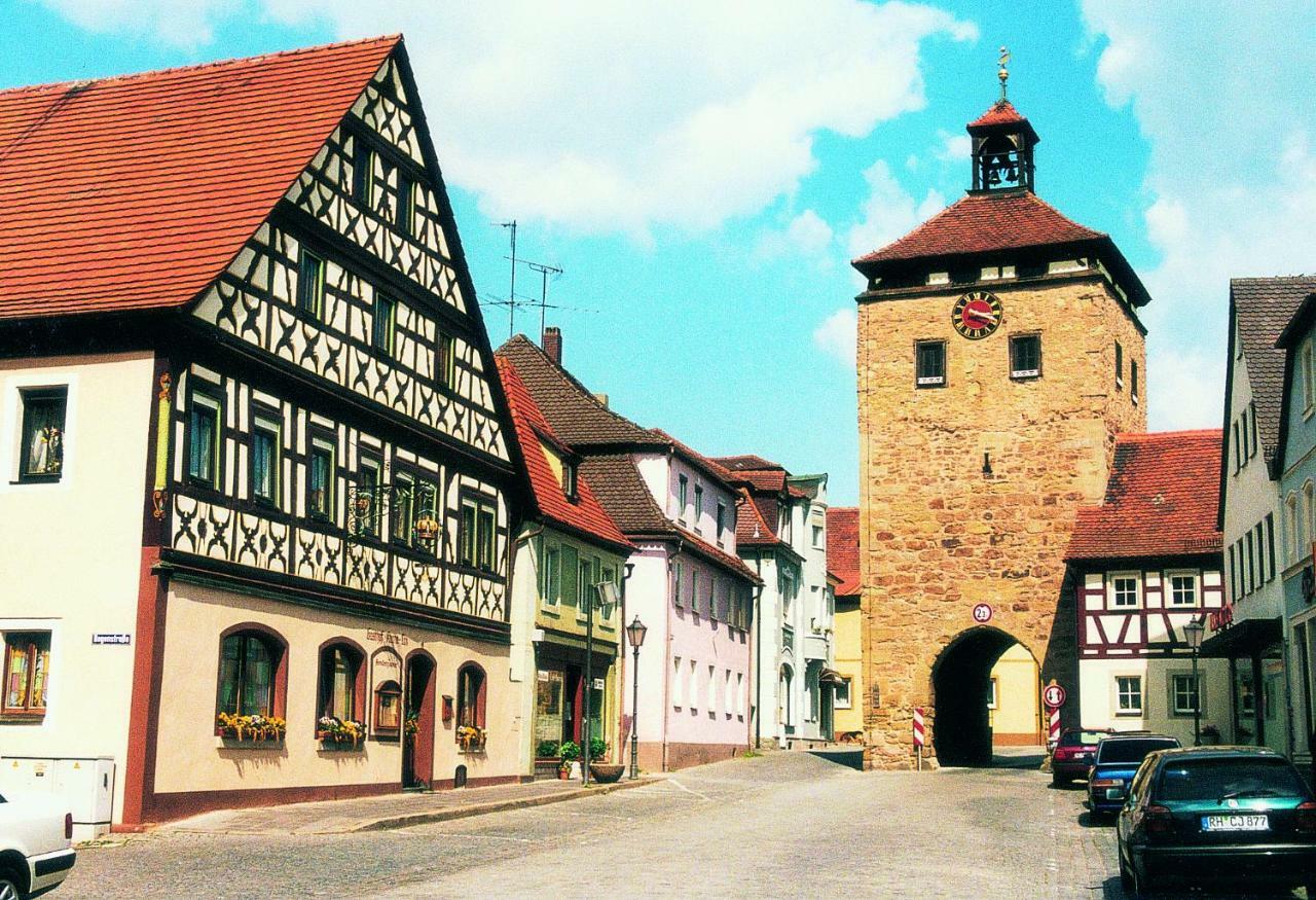 Hotel-Gasthof Krone-Lax Scheinfeld 외부 사진