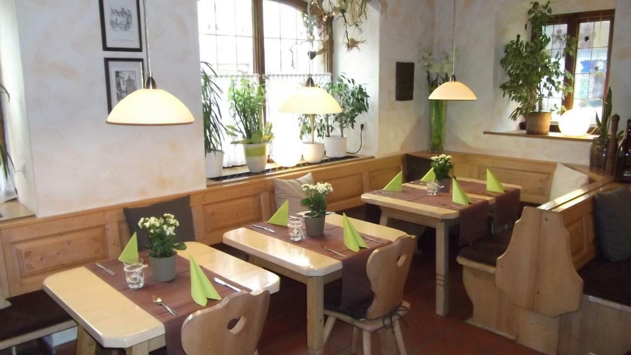 Hotel-Gasthof Krone-Lax Scheinfeld 외부 사진