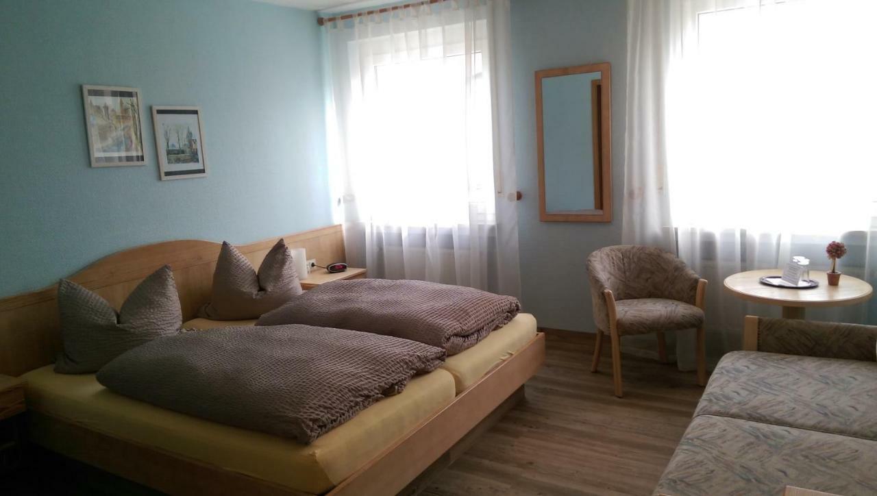 Hotel-Gasthof Krone-Lax Scheinfeld 외부 사진